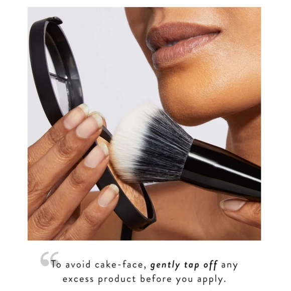 🌺SALE Laura Geller Powder Brush - Picture 4 of 4